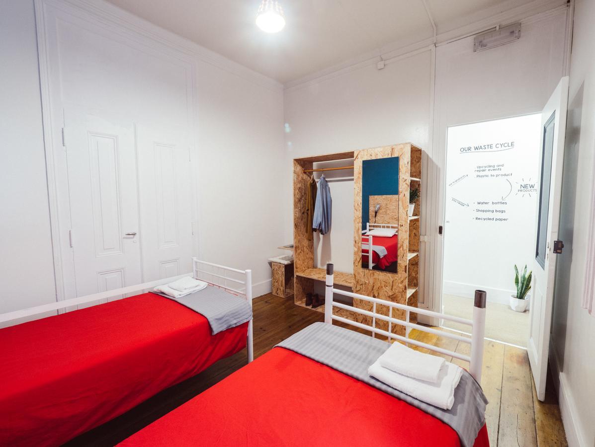 Impact House Vandrehjem Lisboa Eksteriør billede